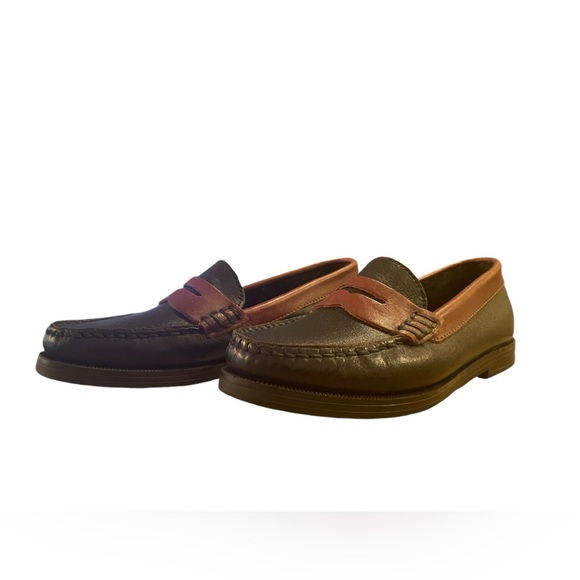 WOMENS DECOYS BY AUDITIONS LEATHER LOAFERS Size US Women’s 8B Excellent Shape - Picture 2 of 6